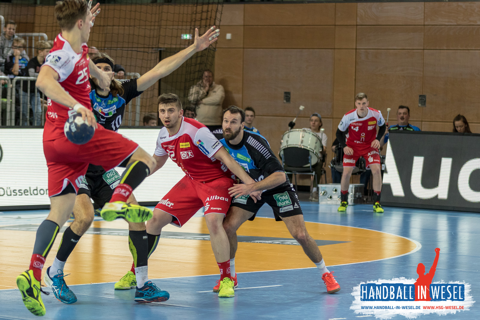 HC Rhein Vikings - TuSEM Essen 32:29 (17:14) / 2.Liga / DKB Hand